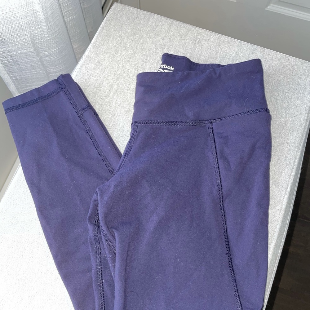 Reebok leggings size Small